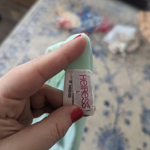 Vintage Women's Heiress Pale Green Slip Large - Picture 4 of 9